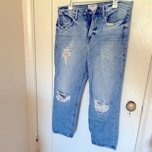 FRAME distressed cropped jeans.
